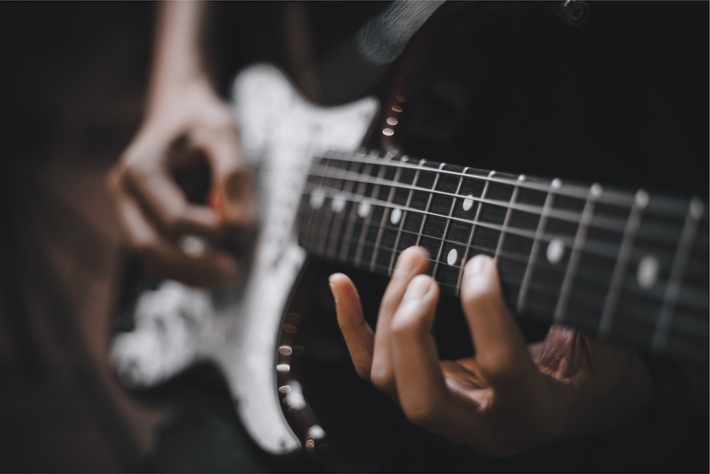 How To Play Better Lead Guitar By Working With Limits